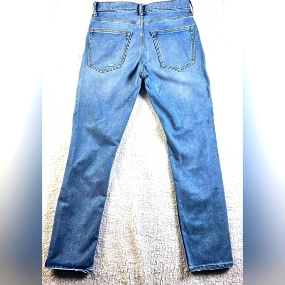 Old Navy Men's Slim Fit Medium Wash Rip and Repair Design Size 29x30 - Picture 5 of 7